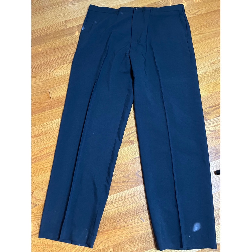 Haggar Mens Black Dress Pants Slacks Business Casual Career Office 42x34